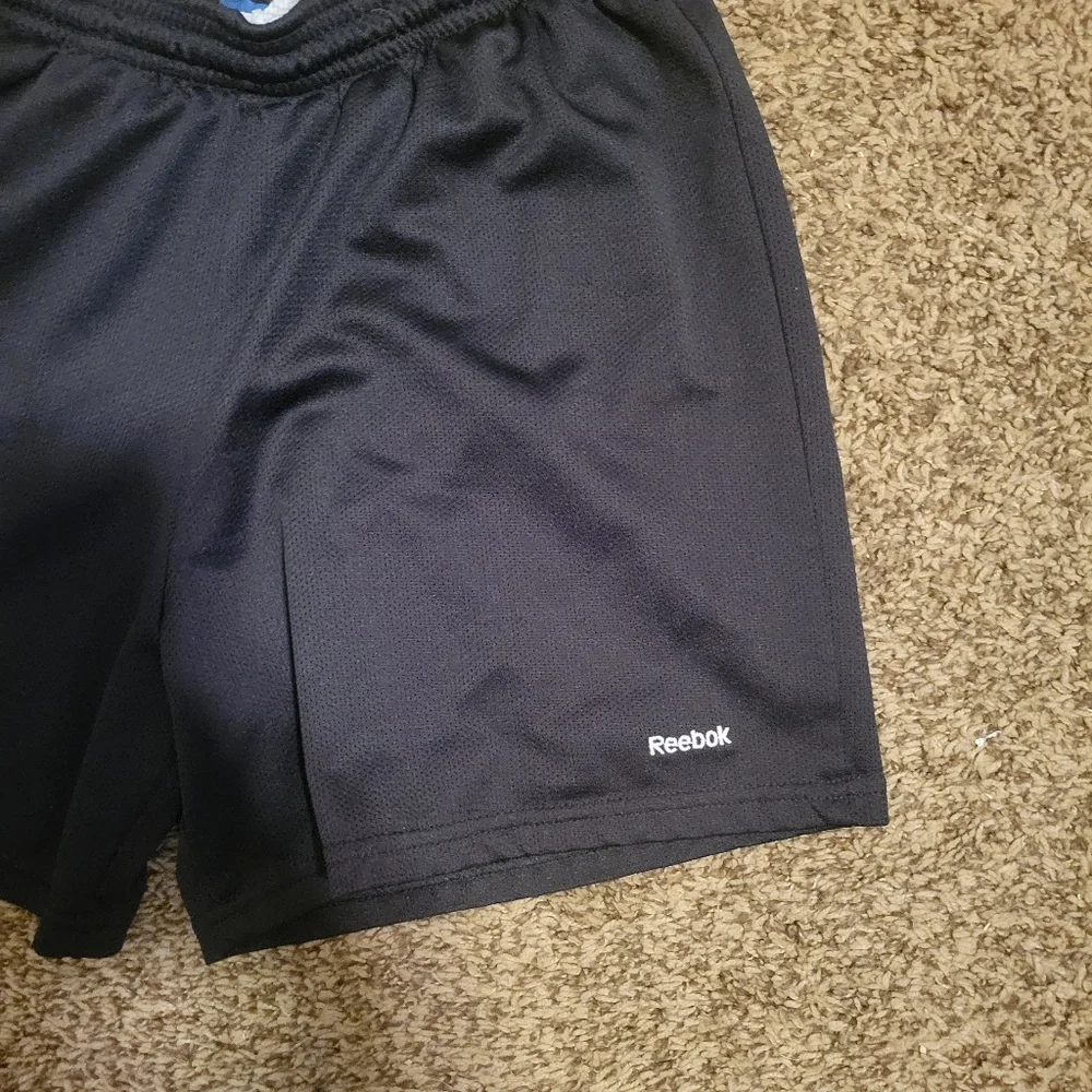 🟣Reebok shorts - Picture 2 of 4